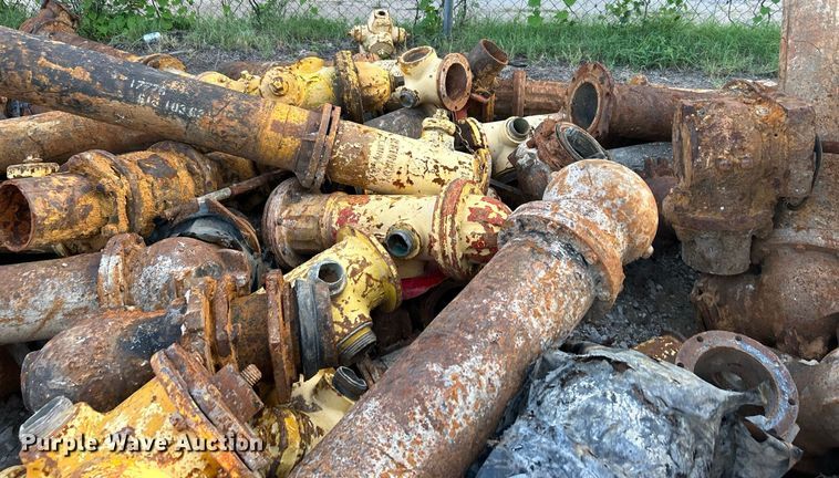 image for item LE9597 Fire hydrants