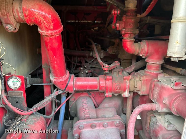 image for item LE9598 1992 Pierce Tilt Cab  pumper fire truck