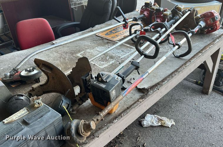 image for item LE9600 (5) string trimmers