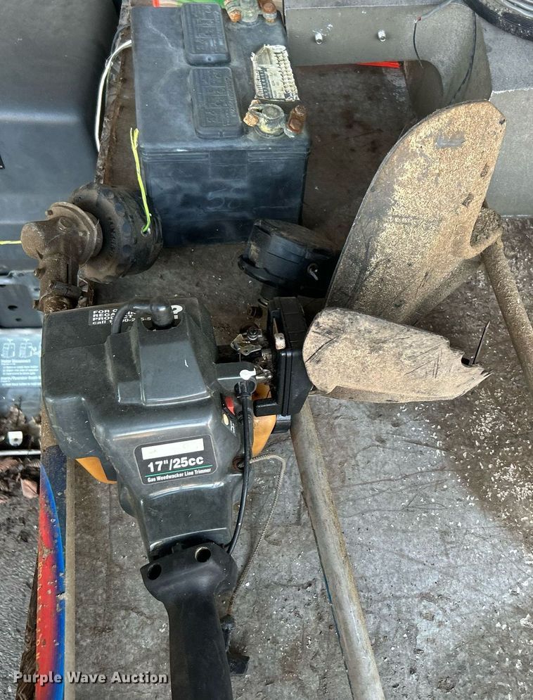 image for item LE9600 (5) string trimmers