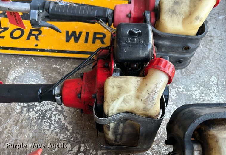 image for item LE9600 (5) string trimmers