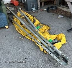 image for item LE9601 (2) Miller tripod recovery systems