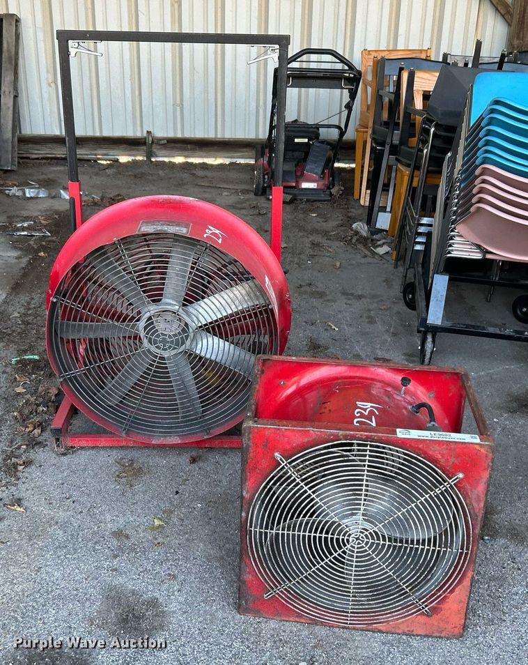 image for item LE9602 (2) fans