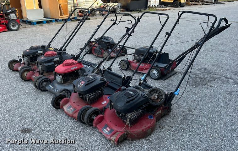 image for item LE9604 (7) lawn mowers