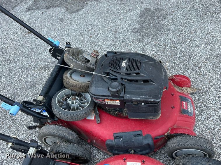 image for item LE9604 (7) lawn mowers