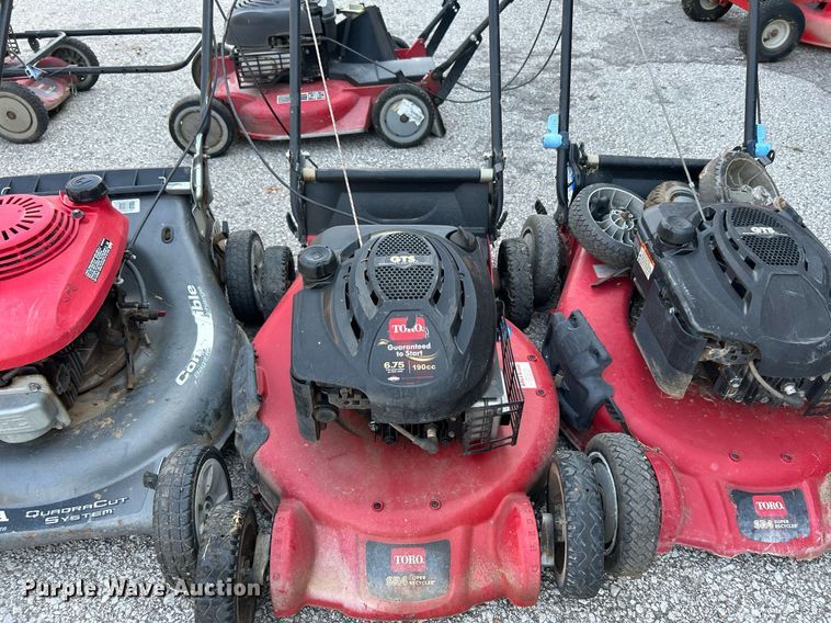 image for item LE9604 (7) lawn mowers