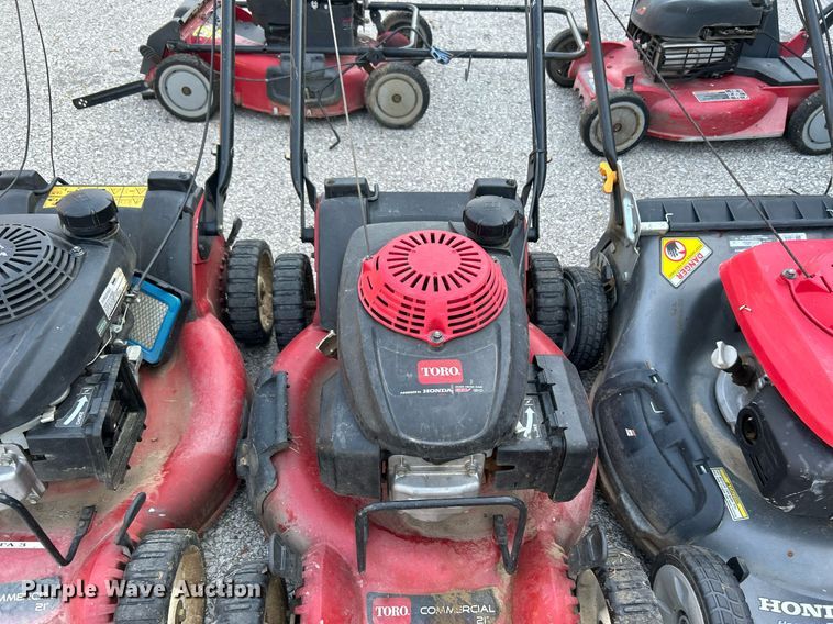 image for item LE9604 (7) lawn mowers