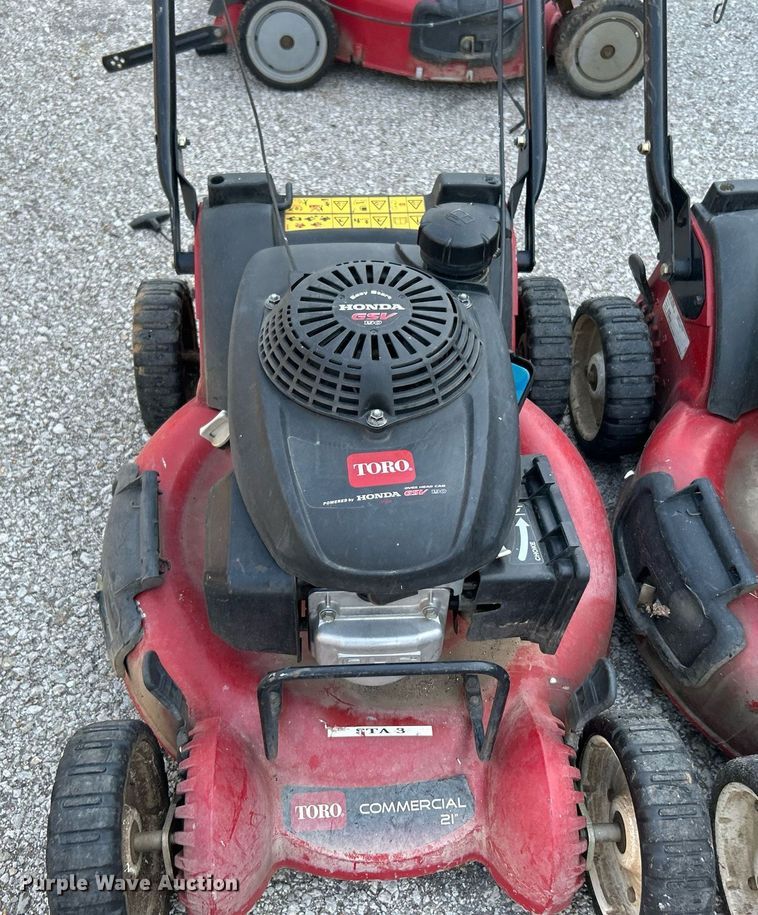 image for item LE9604 (7) lawn mowers