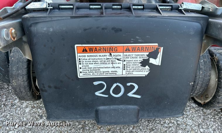 image for item LE9604 (7) lawn mowers