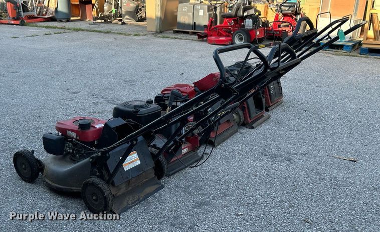 image for item LE9605 (5) lawn mowers