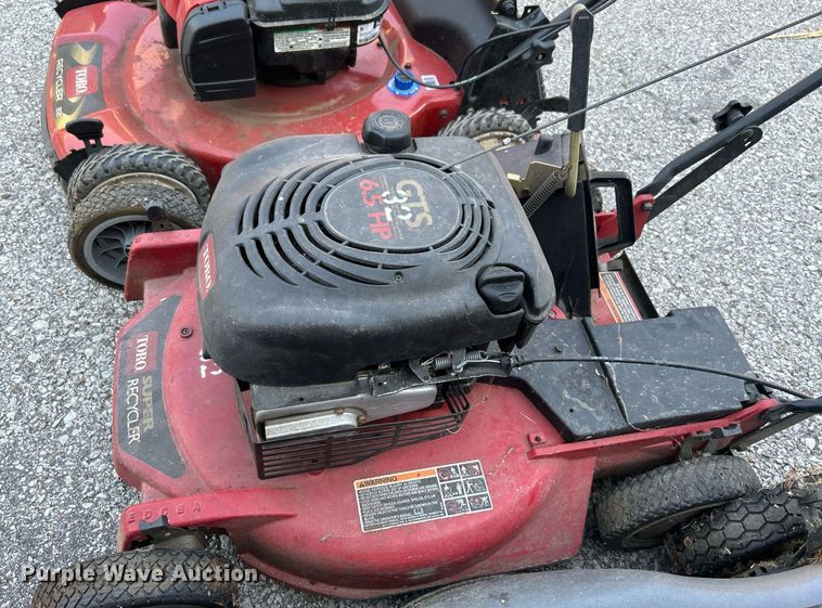 image for item LE9605 (5) lawn mowers