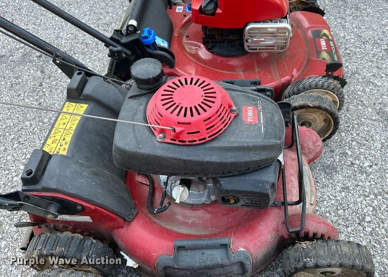 image for item LE9605 (5) lawn mowers