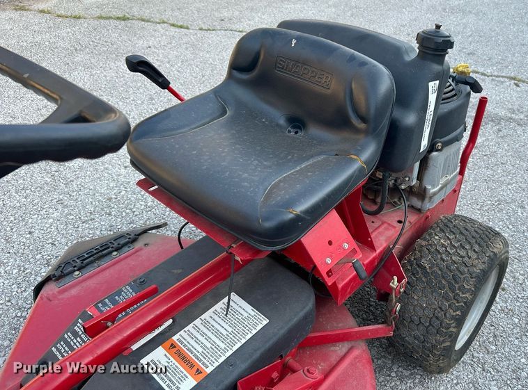 image for item LE9606 (2) Snapper lawn mowers