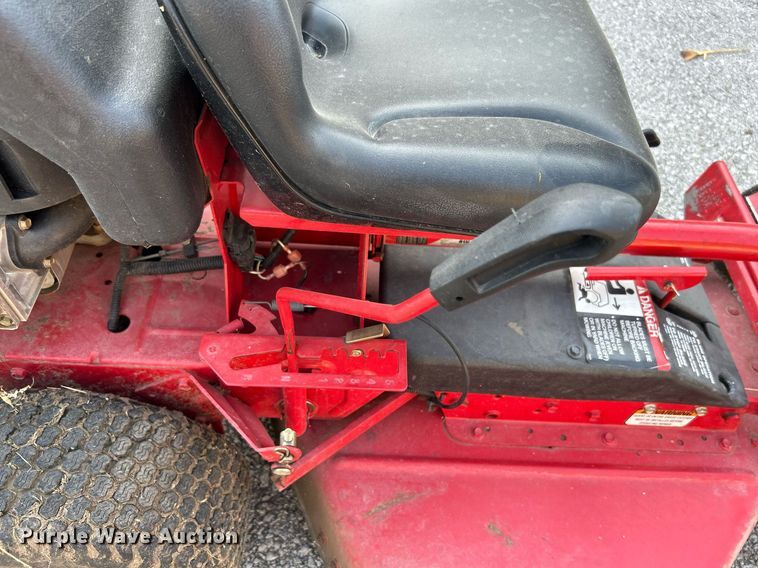 image for item LE9606 (2) Snapper lawn mowers