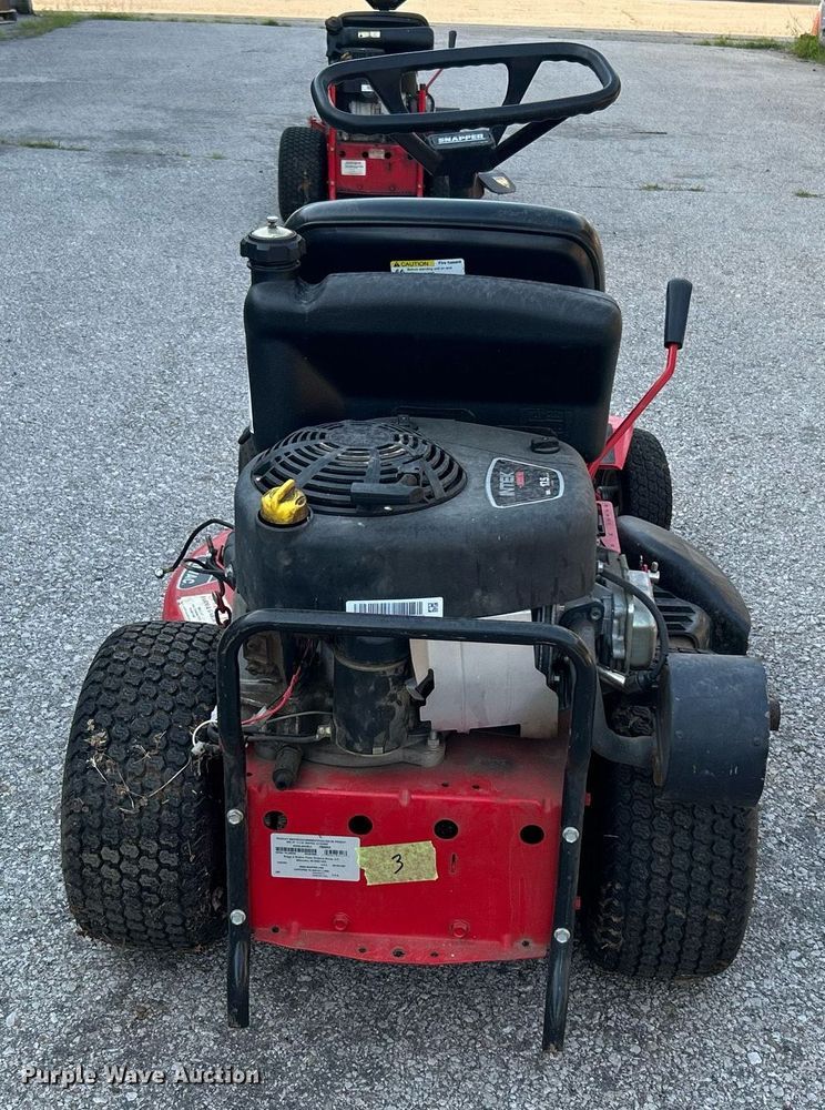 image for item LE9607 Snapper  lawn mower