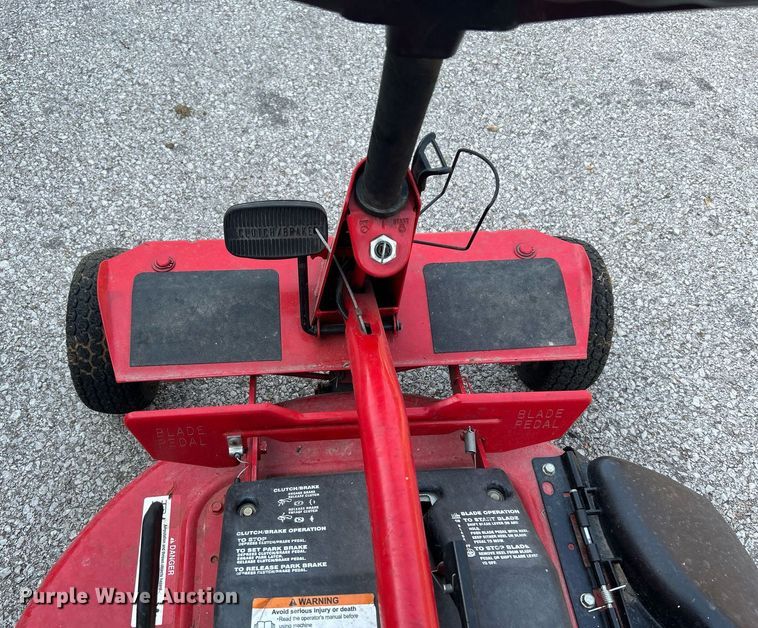 image for item LE9607 Snapper  lawn mower