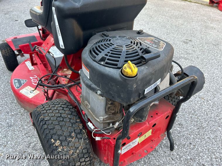 image for item LE9607 Snapper  lawn mower