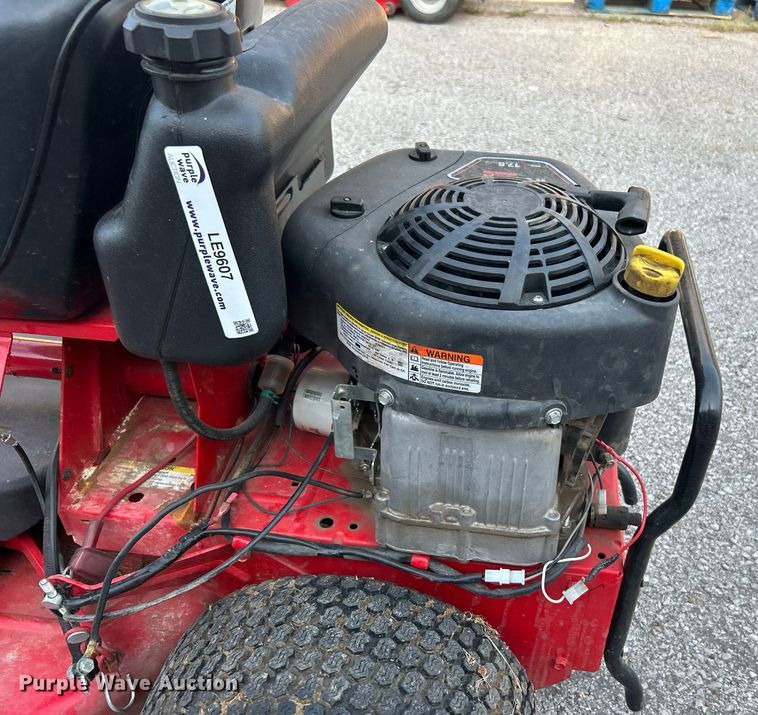 image for item LE9607 Snapper  lawn mower