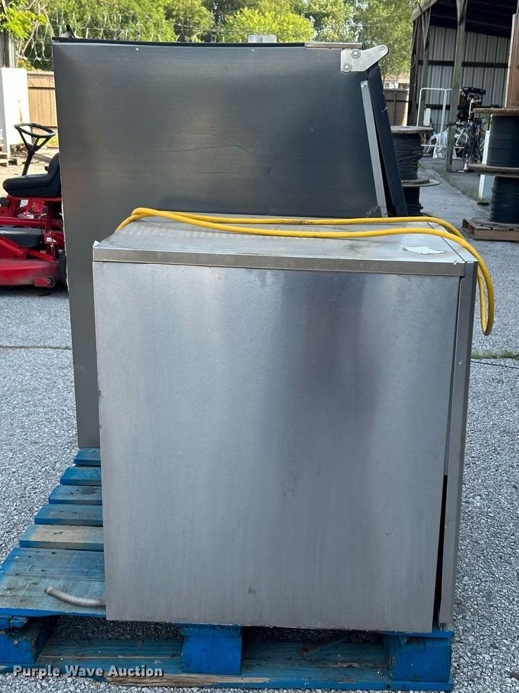 image for item LE9610 Hoshizaki KM-515MAH  ice maker