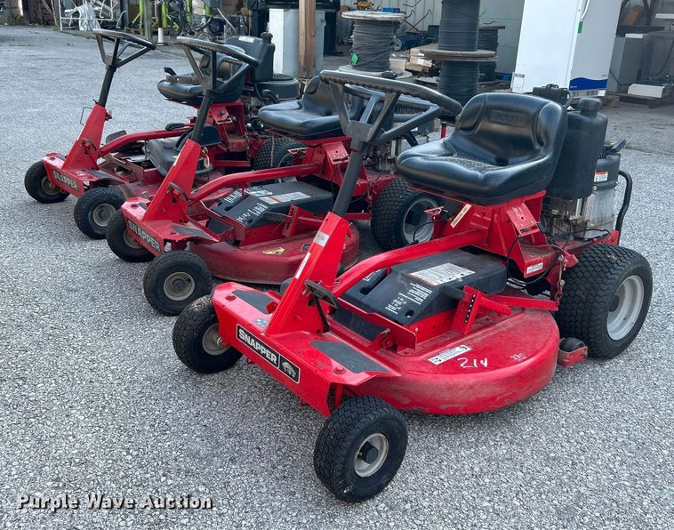 image for item LE9612 (3) Snapper lawn mowers