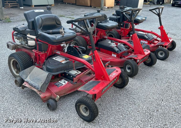 image for item LE9612 (3) Snapper lawn mowers