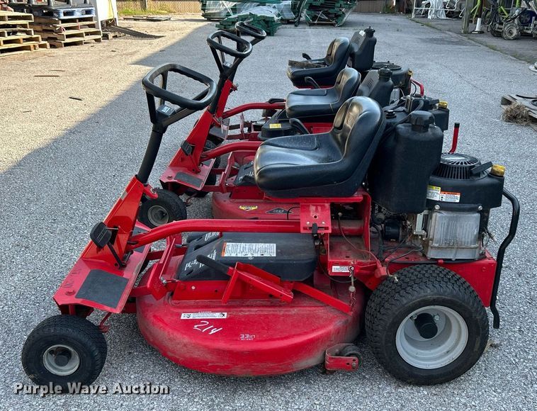 image for item LE9612 (3) Snapper lawn mowers