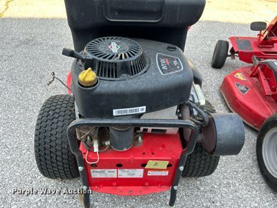 image for item LE9612 (3) Snapper lawn mowers