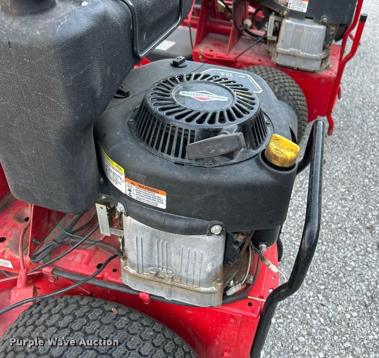 image for item LE9612 (3) Snapper lawn mowers