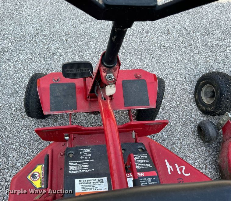 image for item LE9612 (3) Snapper lawn mowers