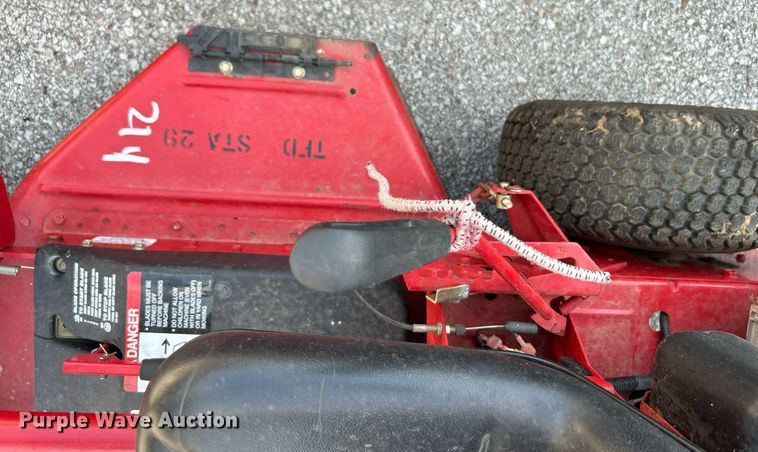 image for item LE9612 (3) Snapper lawn mowers