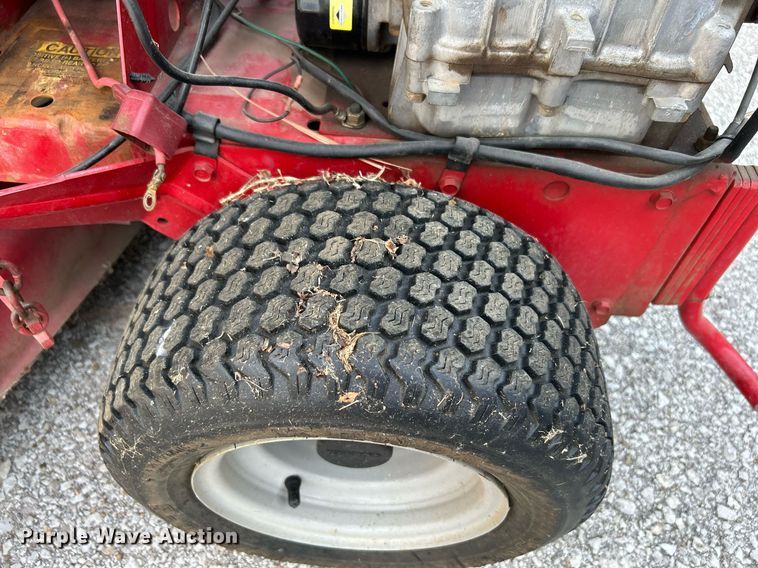 image for item LE9612 (3) Snapper lawn mowers