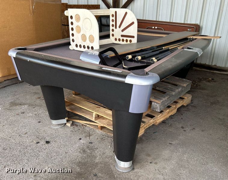image for item LE9613 Brunswick  pool table