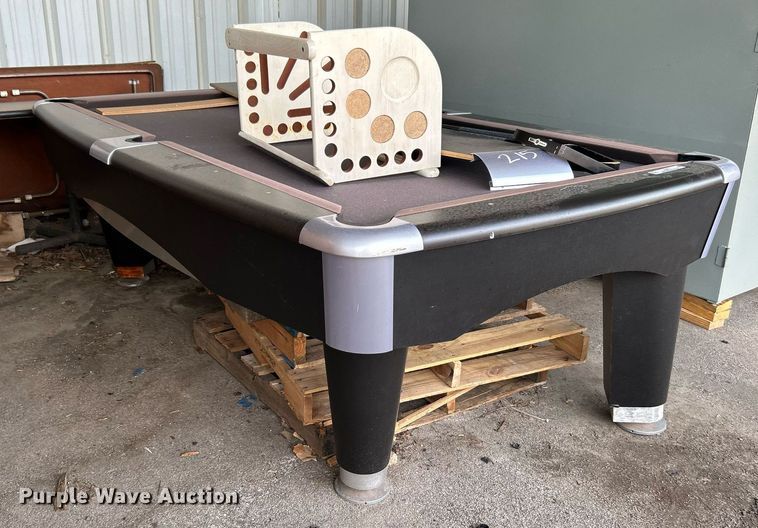 image for item LE9613 Brunswick  pool table