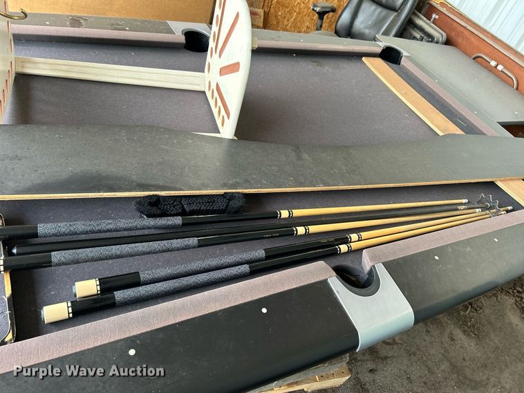 image for item LE9613 Brunswick  pool table