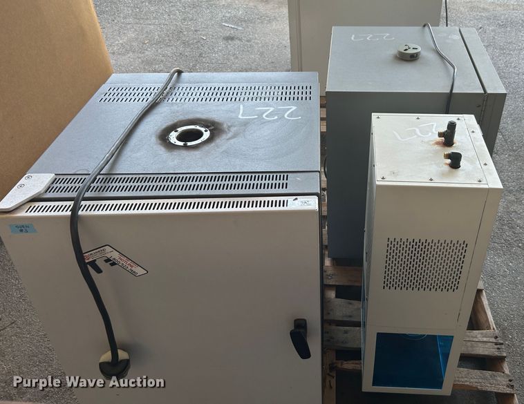 image for item LE9615 Laboratory equipment