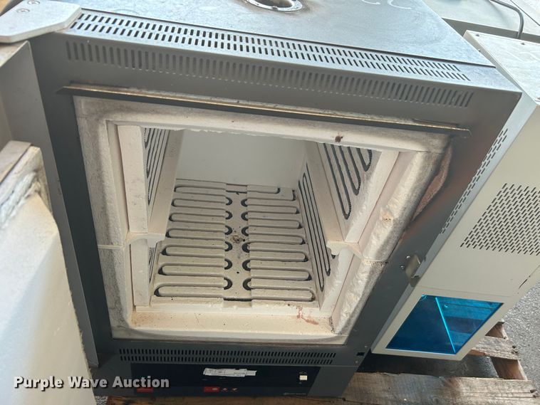 image for item LE9615 Laboratory equipment