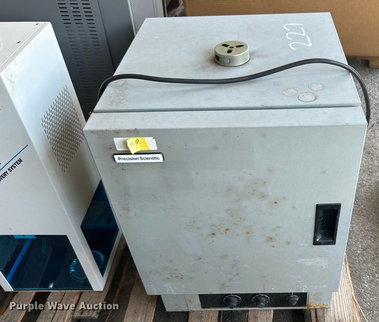 image for item LE9615 Laboratory equipment