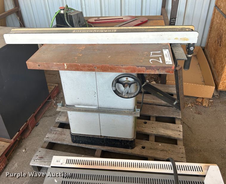 image for item LE9616 Delta  unisaw