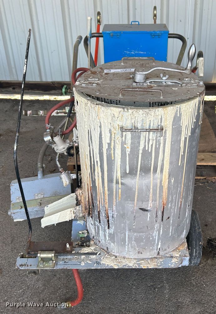 image for item LE9619 Trantex  thermoplastic applicator