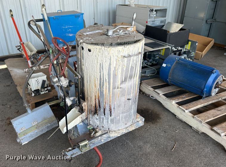 image for item LE9619 Trantex  thermoplastic applicator