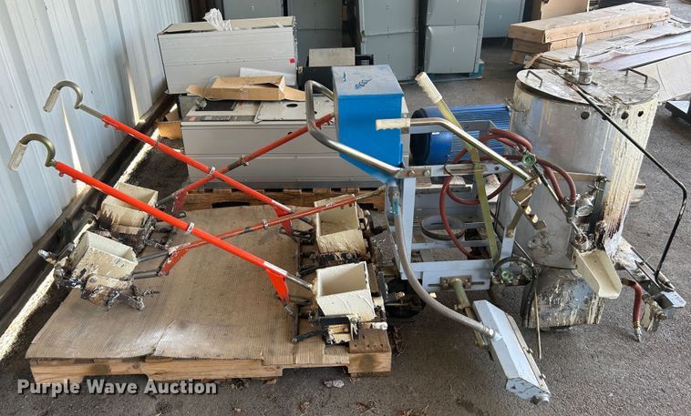 image for item LE9619 Trantex  thermoplastic applicator