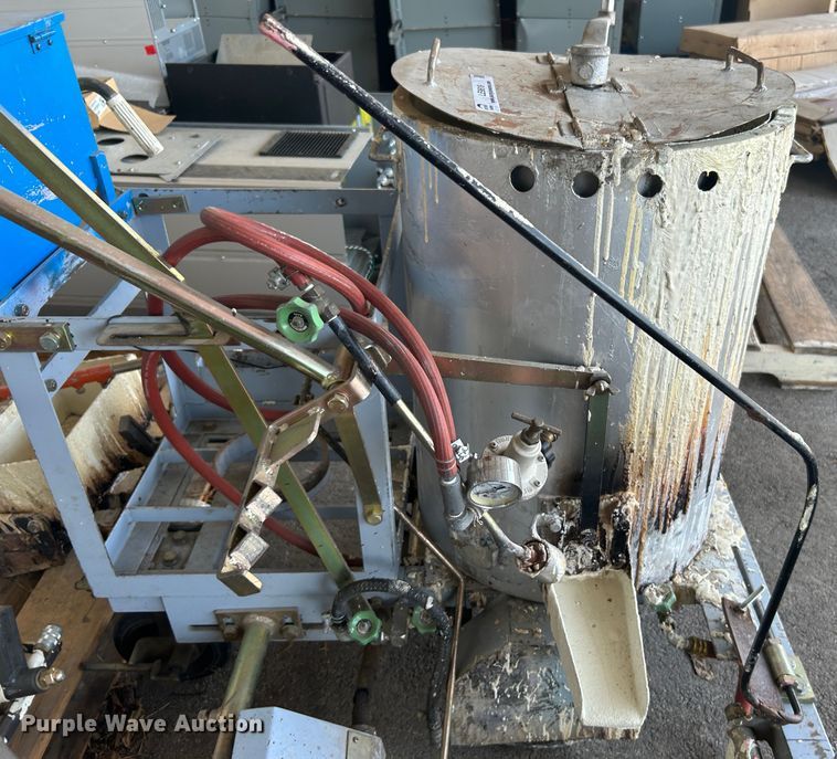 image for item LE9619 Trantex  thermoplastic applicator