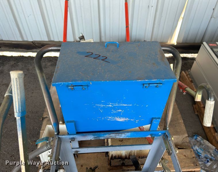 image for item LE9619 Trantex  thermoplastic applicator