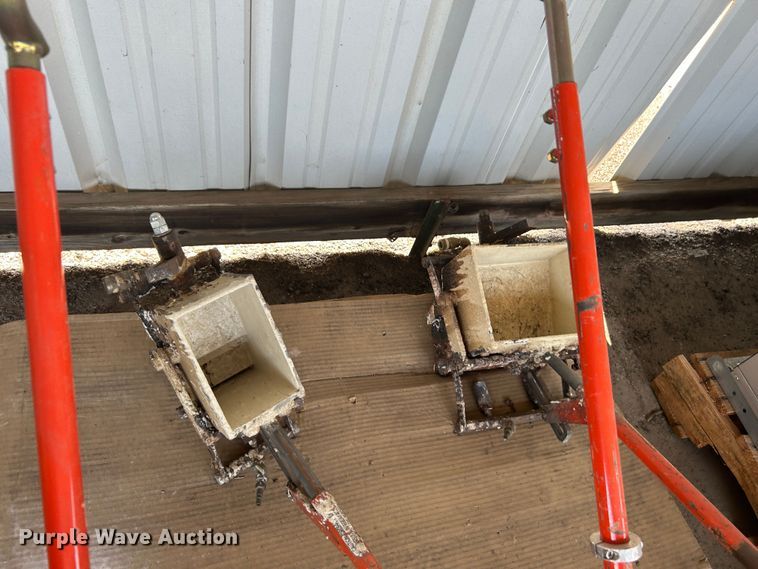 image for item LE9619 Trantex  thermoplastic applicator