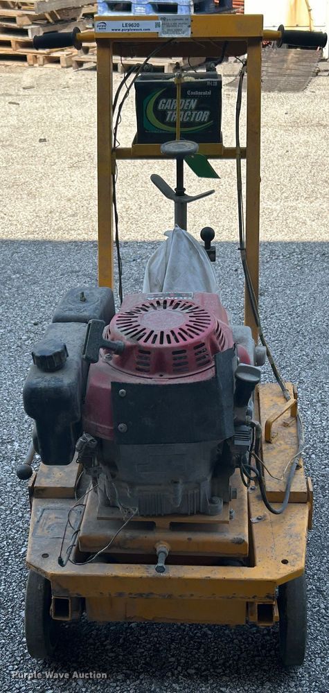 image for item LE9620 Traffic line remover