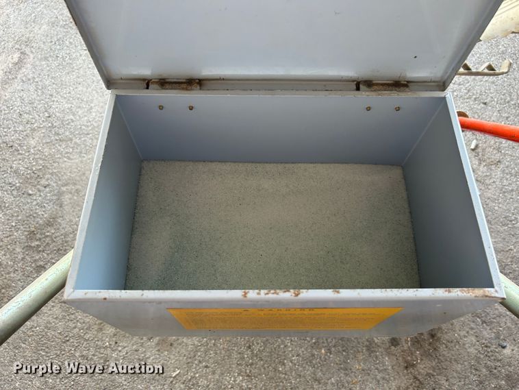 image for item LE9621 Trantex  thermoplastic applicator