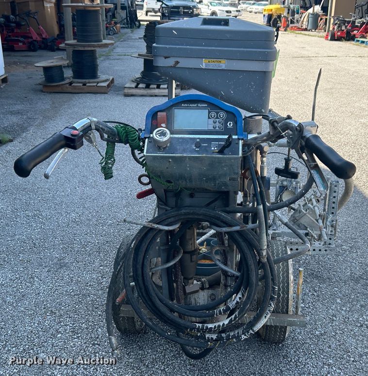 image for item LE9622 Graco LineLazer 200HS  paint striper