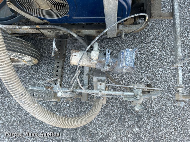 image for item LE9622 Graco LineLazer 200HS  paint striper