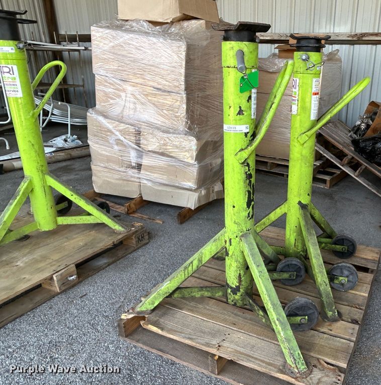 image for item LE9623 ARI Hetra  lifts