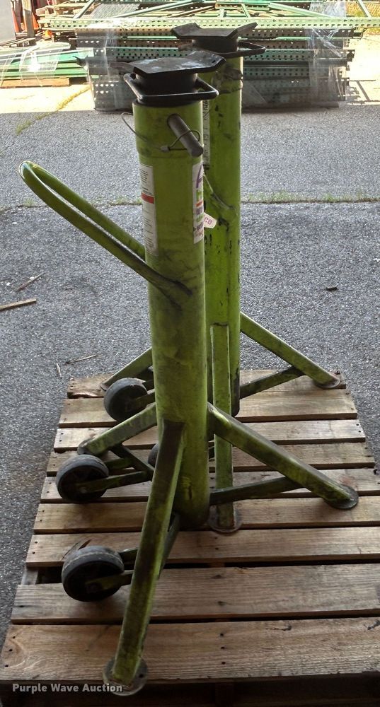 image for item LE9623 ARI Hetra  lifts